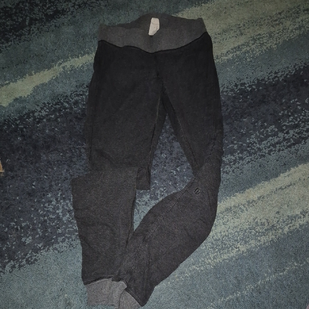 Lululemon Athletica Wear With All Charcoal Gray Joggers Size 6